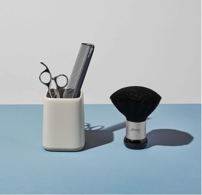 Diane Neck Duster Brush